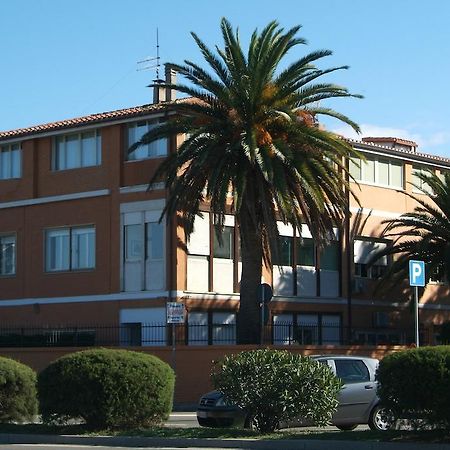 B&Beach Cagliari Guest House 외부 사진