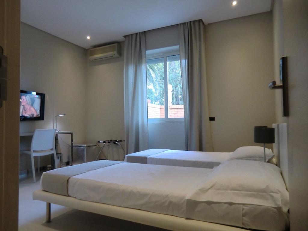 B&Beach Cagliari Guest House 객실 사진